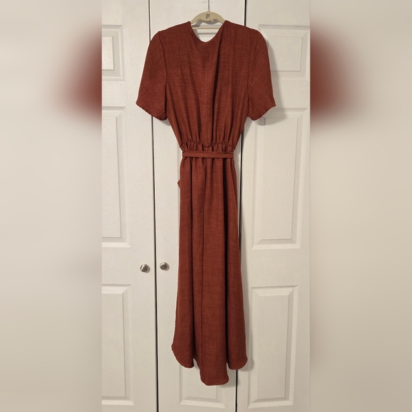 1.4.3. Story Marroon High/Low Dress, Size 1X - Picture 2 of 9